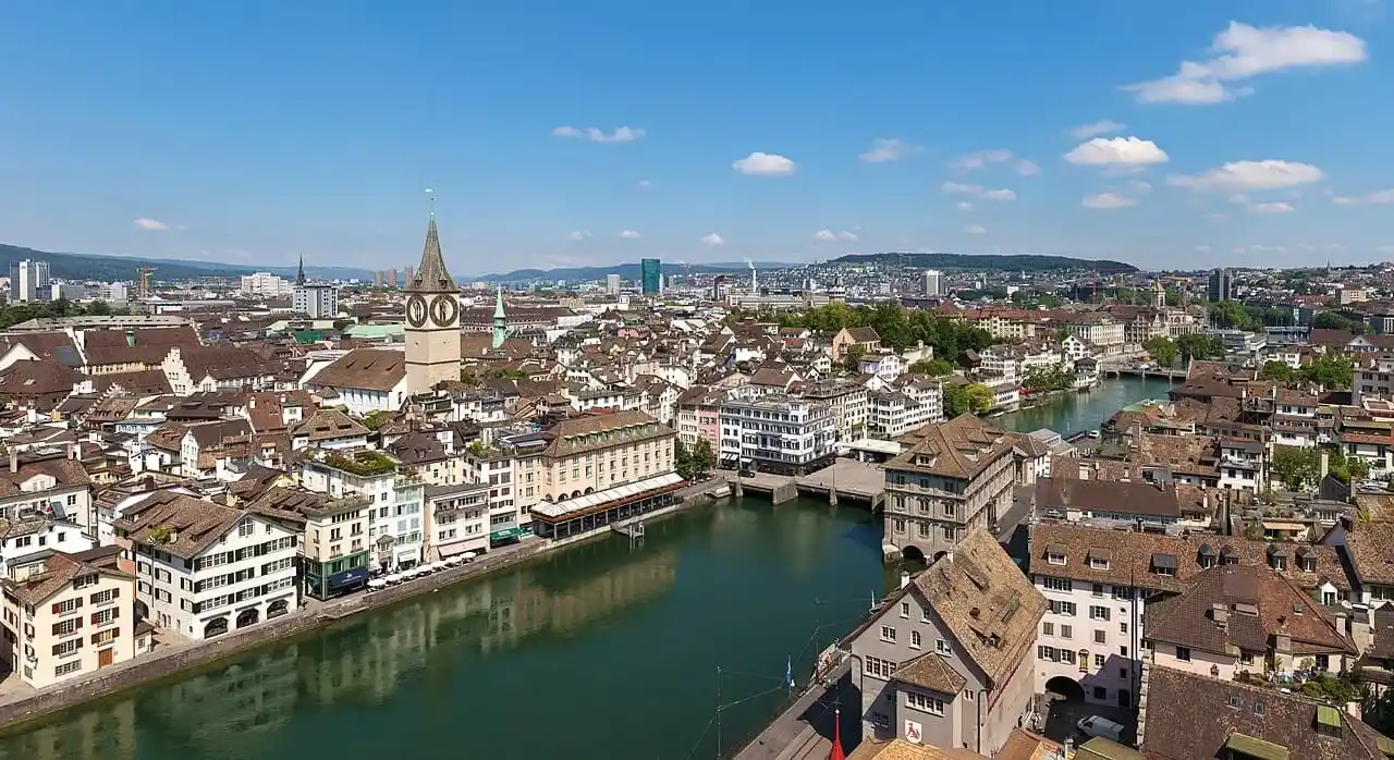 Mudanzas Sevilla a Zúrich: traslado internacional desde la provincia de Sevilla al Kanton Zürich (Suiza)